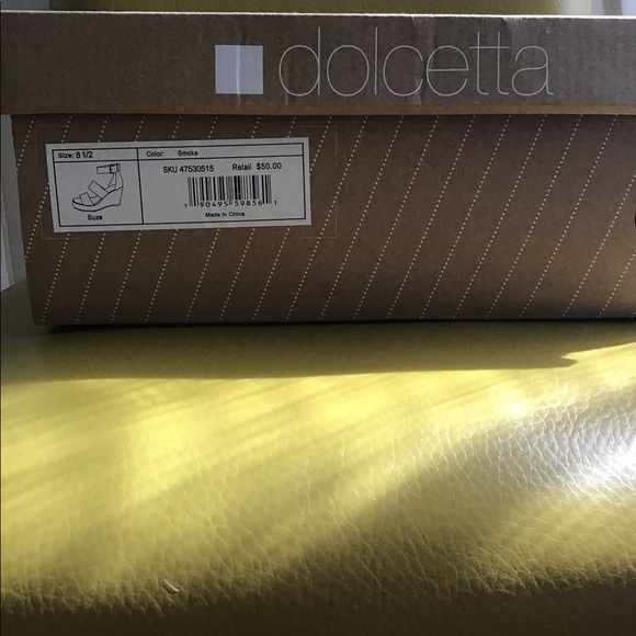 Dolcetta LNIB Espadrilles Wedges - Women’s 8.5 - Picture 6 of 6